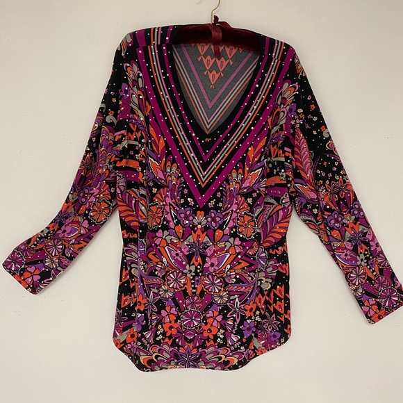 Bob Mackie - Picture 2 of 5